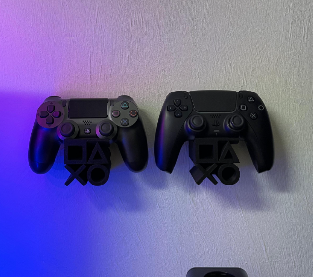 Suporte Decorativo para Comando PlayStation – Estilo Gamer Icónico 🎮