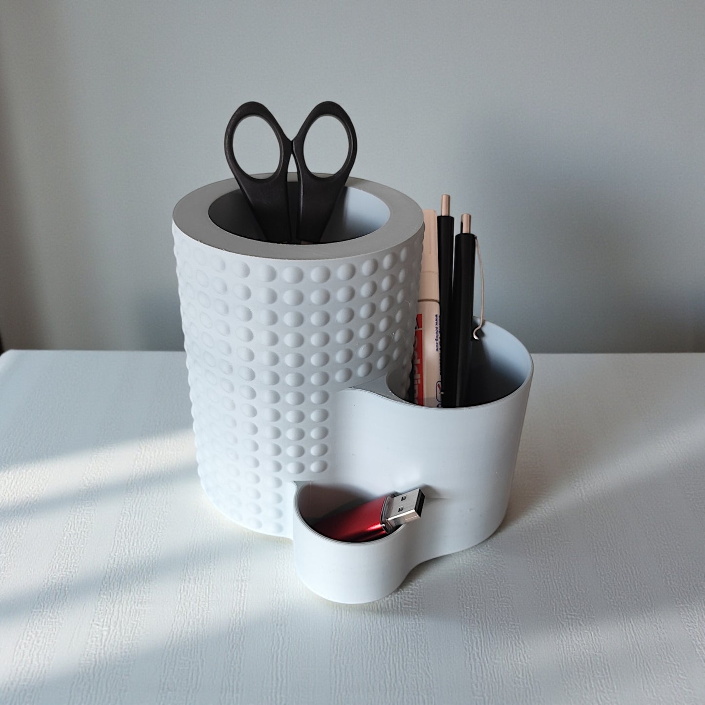 Organizador de Secretária Multifuncional – Design Moderno e Prático 🗂️